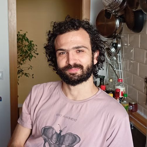 Noam Raz (He/Him)
