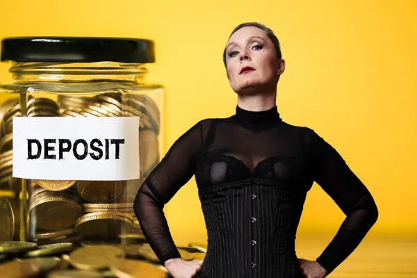 Anzahlung im Dominastudio - Service oder Abzocke?