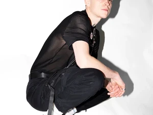 Trampling & Foot Fetish: The higher the heels, the closer to God. 