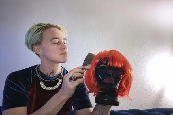 Willst du meine Puppe sein?