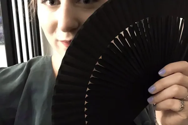 Beschämt und Bewundert.