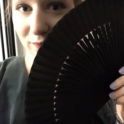 Beschämt und Bewundert.