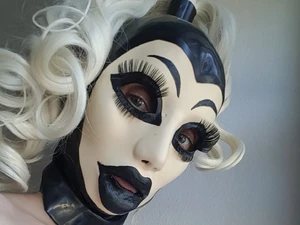 Mistress-anda-domina-studiolux-latexsession